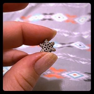 Pandora Snow flake charm